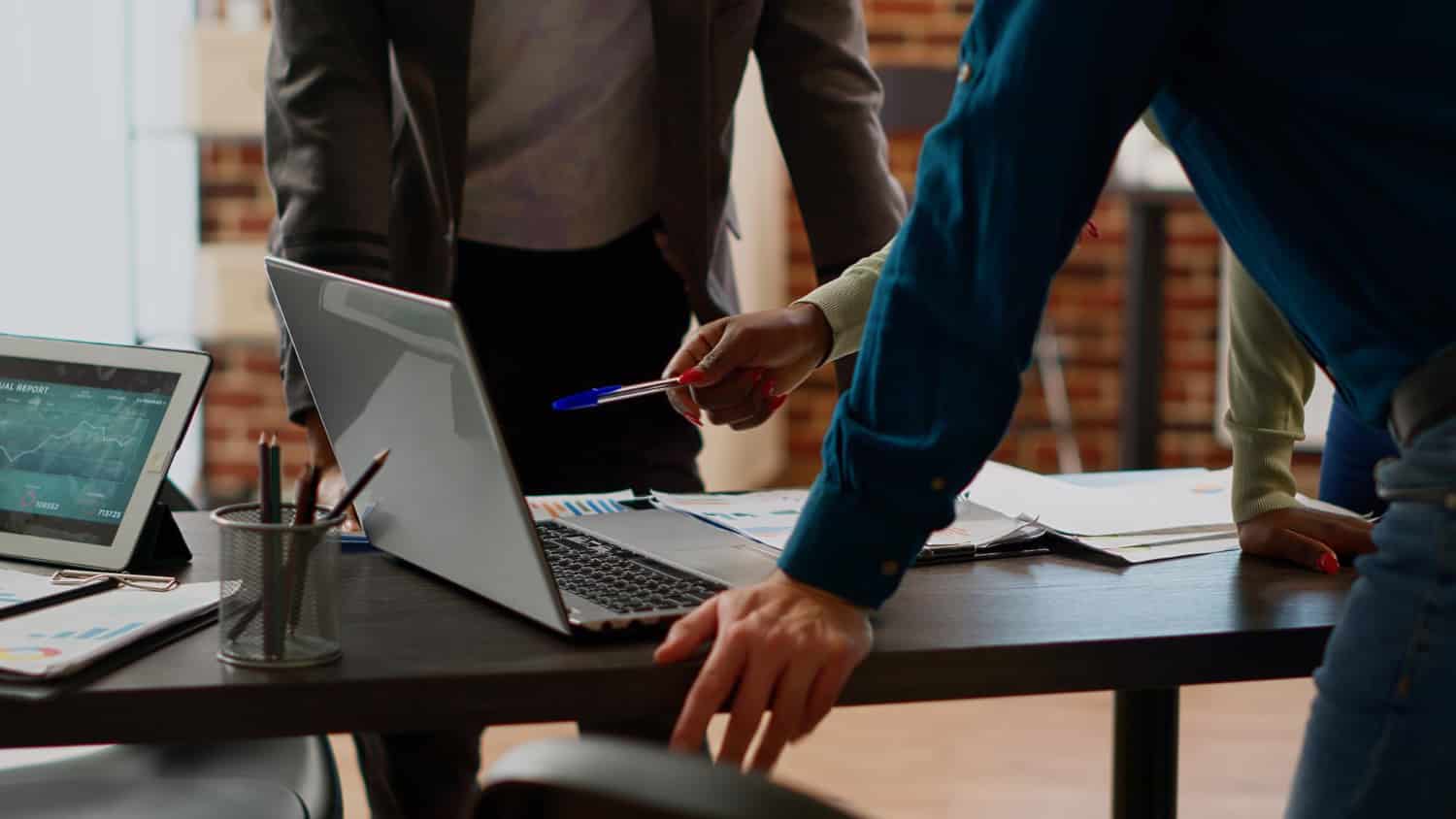 Kebutuhan Perlindungan Data Industri FSI